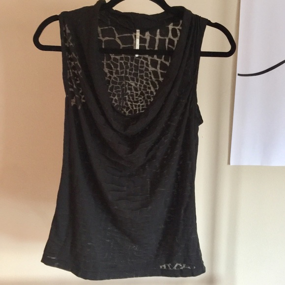 Nine 1 Eight sheer patterned blouse Sz S - Picture 2 of 5